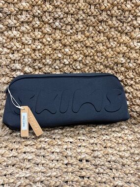 Skims Black Neoprene Pouch Large